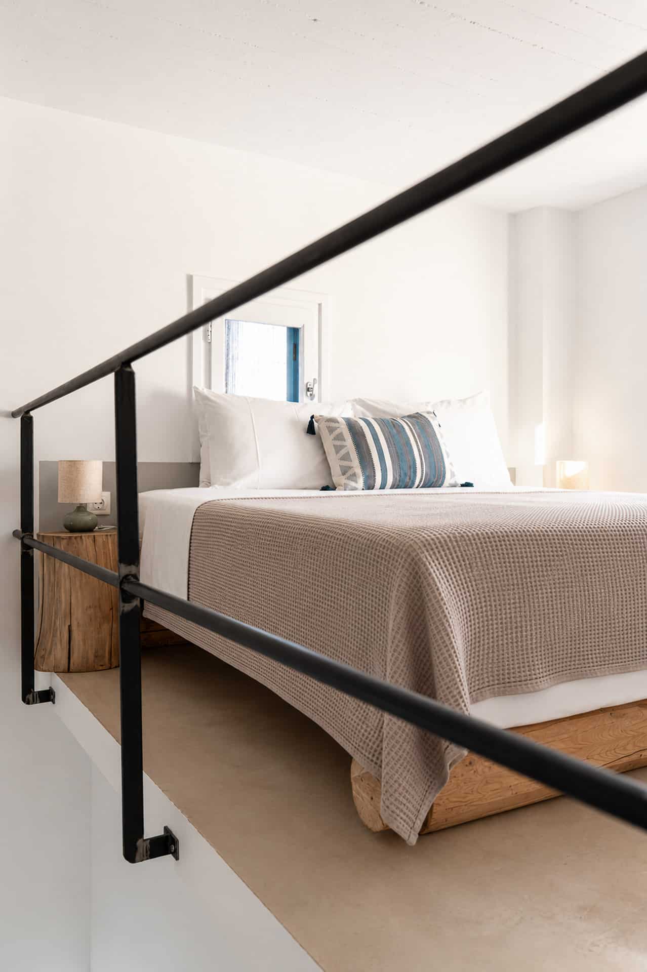 Oliaros_Superior_Maisonette-17