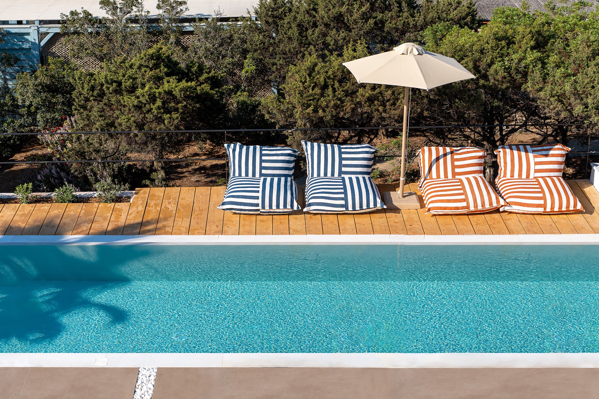 Oliaros_Swimming_Pool-4